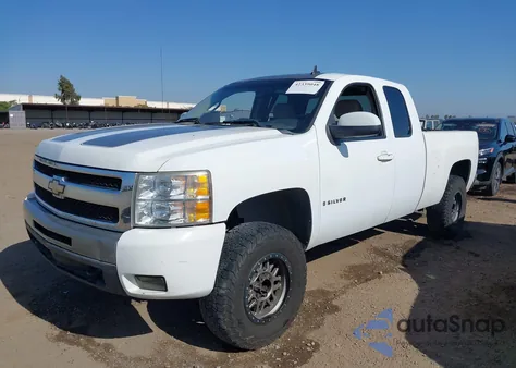 2008 Chevrolet Silverado 1500 Lt1 из США, поврежденный, VIN 1GCEC19088Z141797